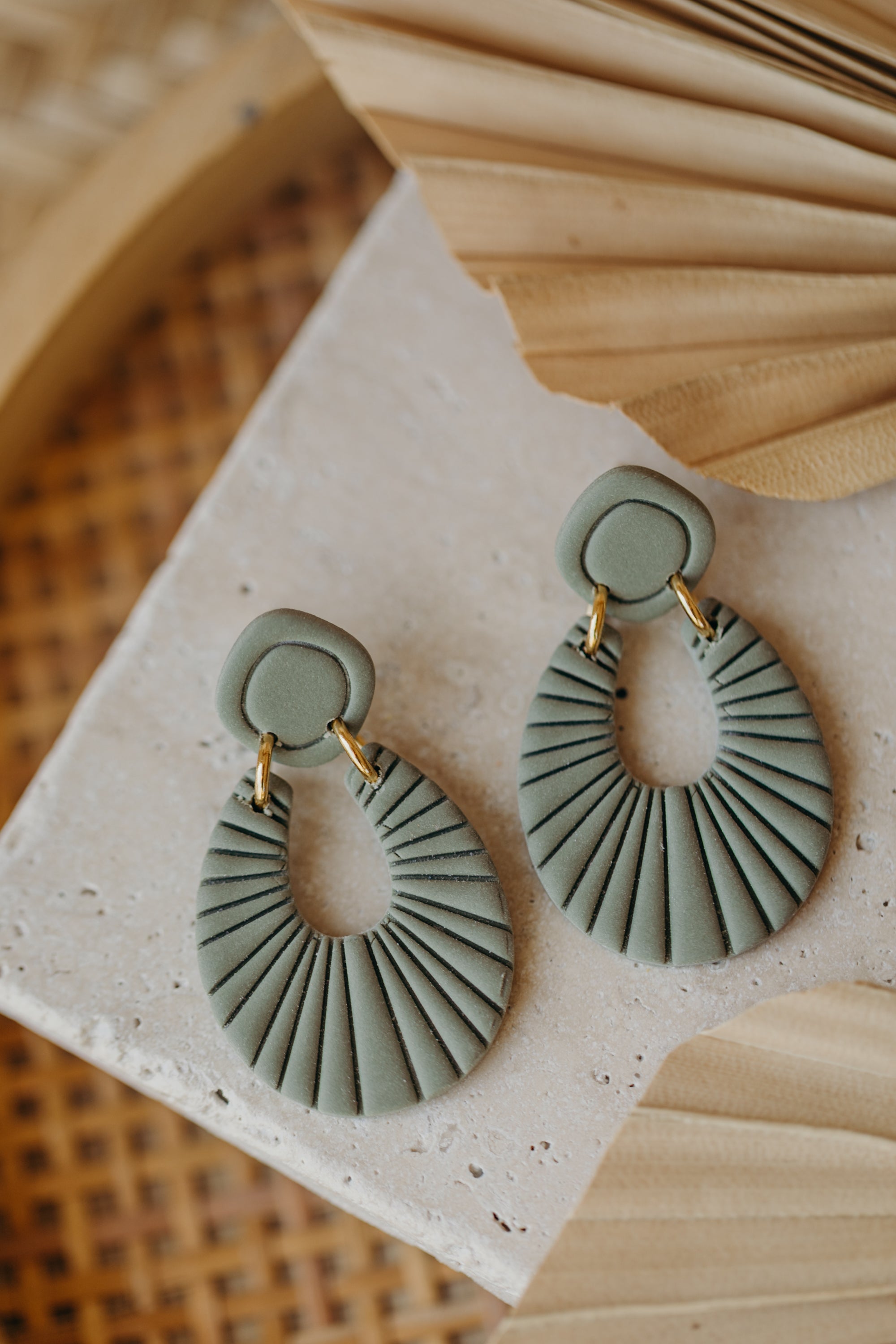 Francesca - Polymer clay earrings in orange, light purple and red