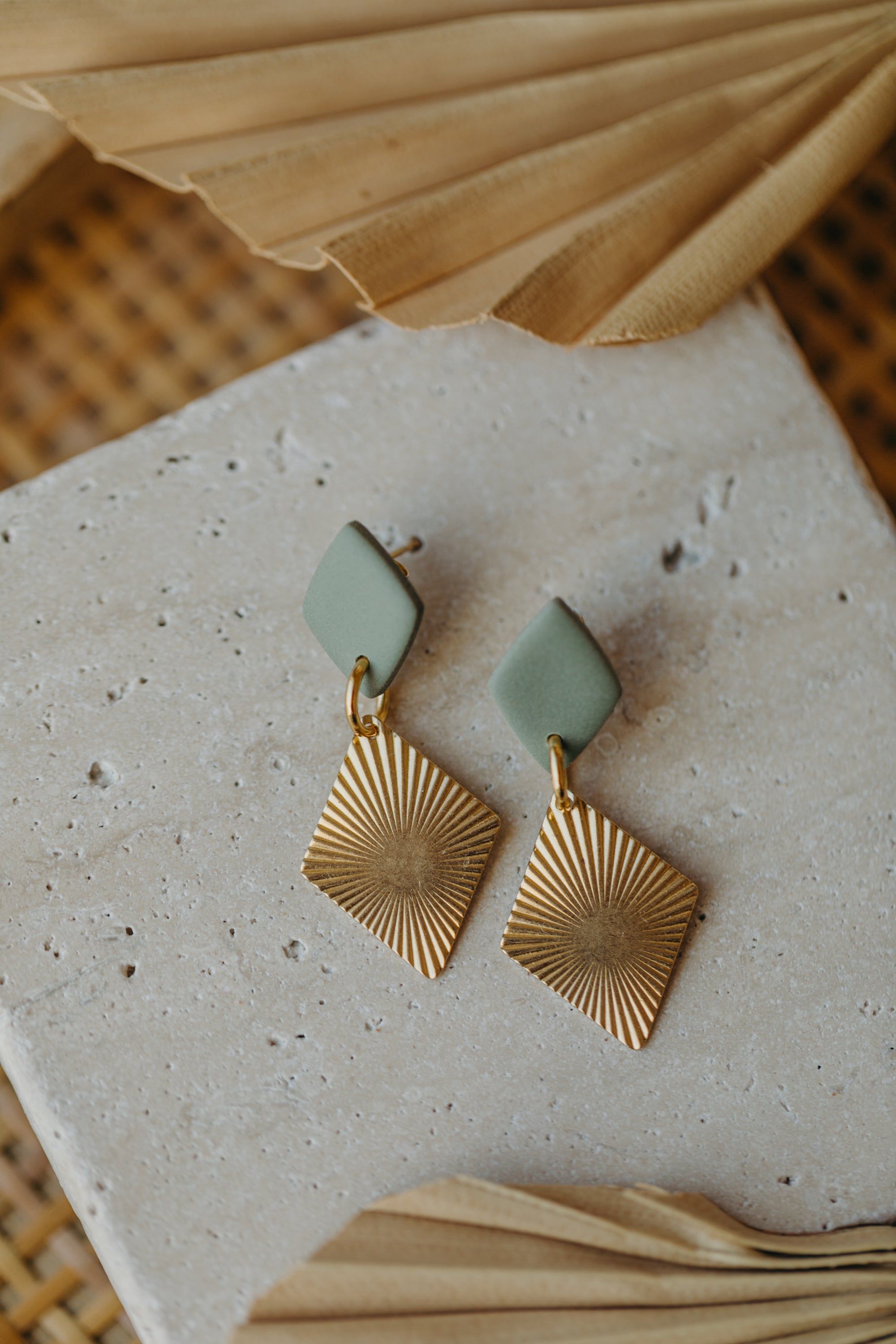 fringe earrings made of brass