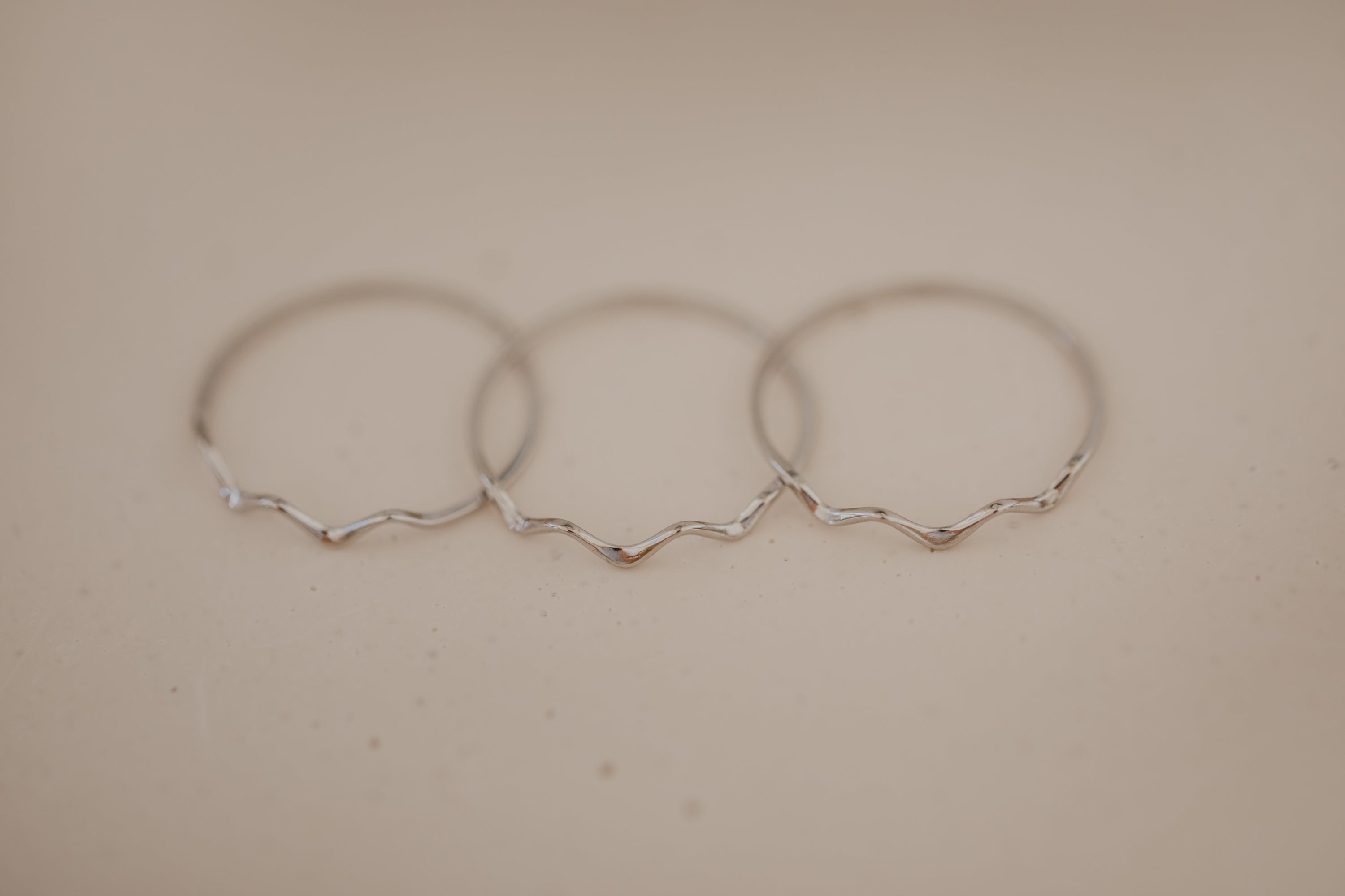 filigree wavy ring made of 925 Sterling silver