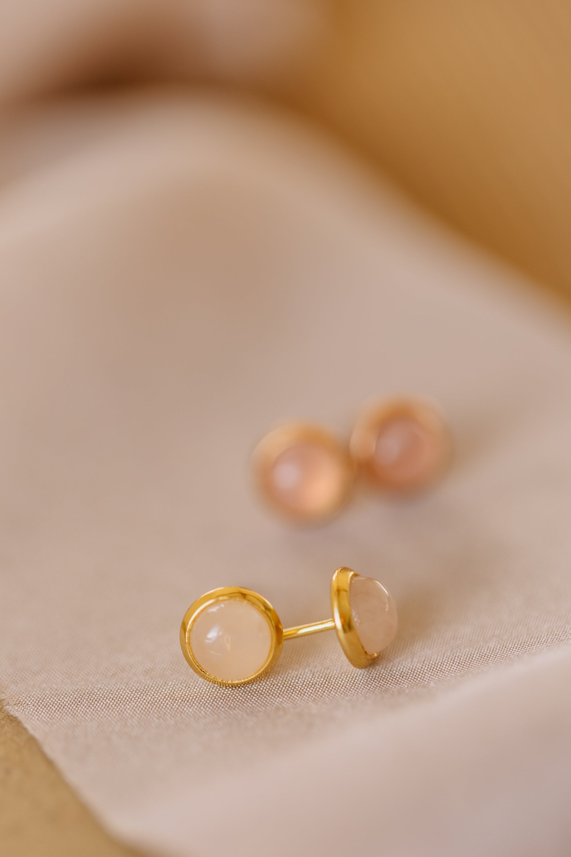 rosa Rosenquarz Edelstein Ohrstecker (6 mm)