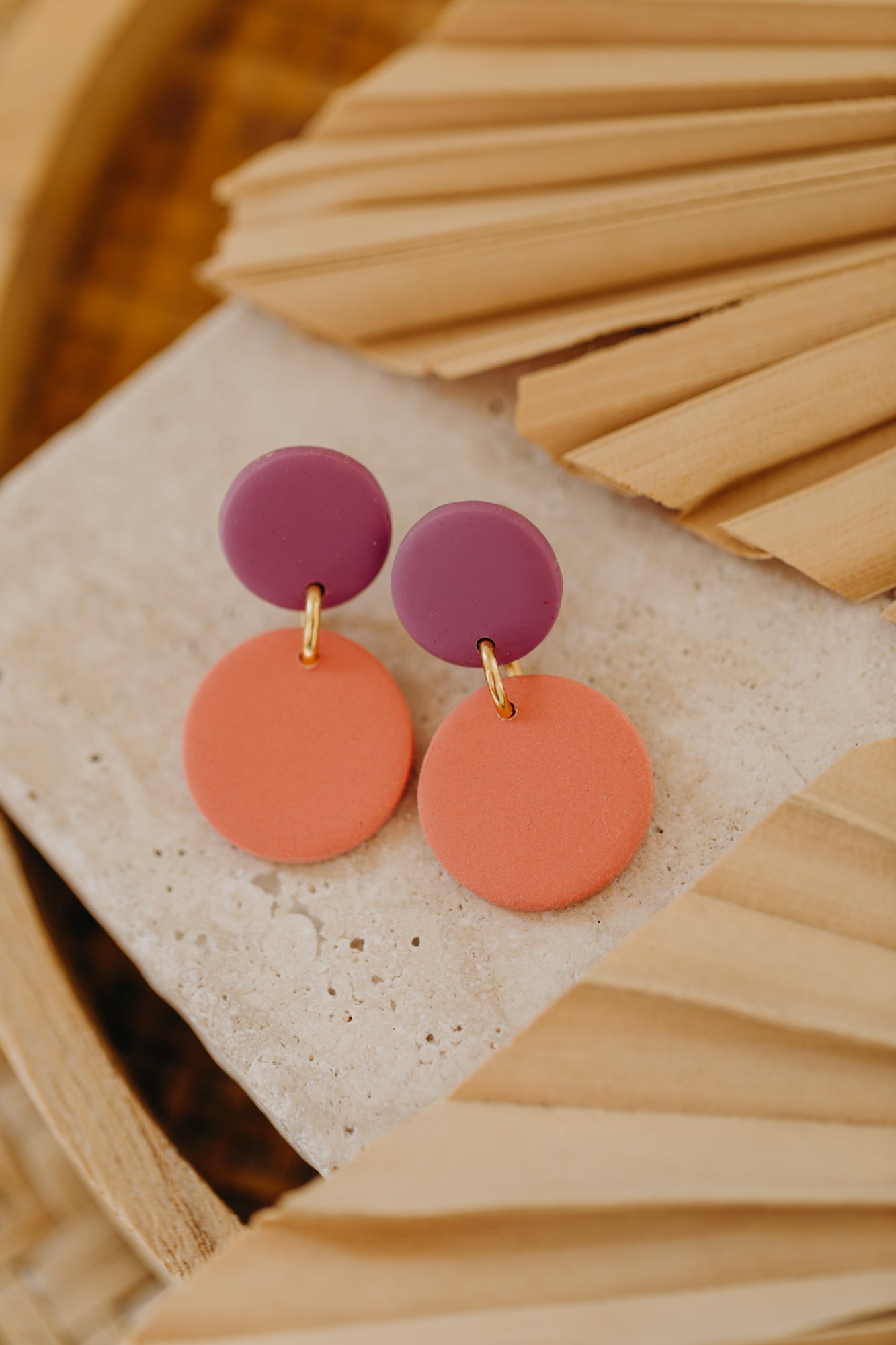 SUSI - zweifarbige Ohrringe aus Polymer Ton - Misty Mauve/Flamingo