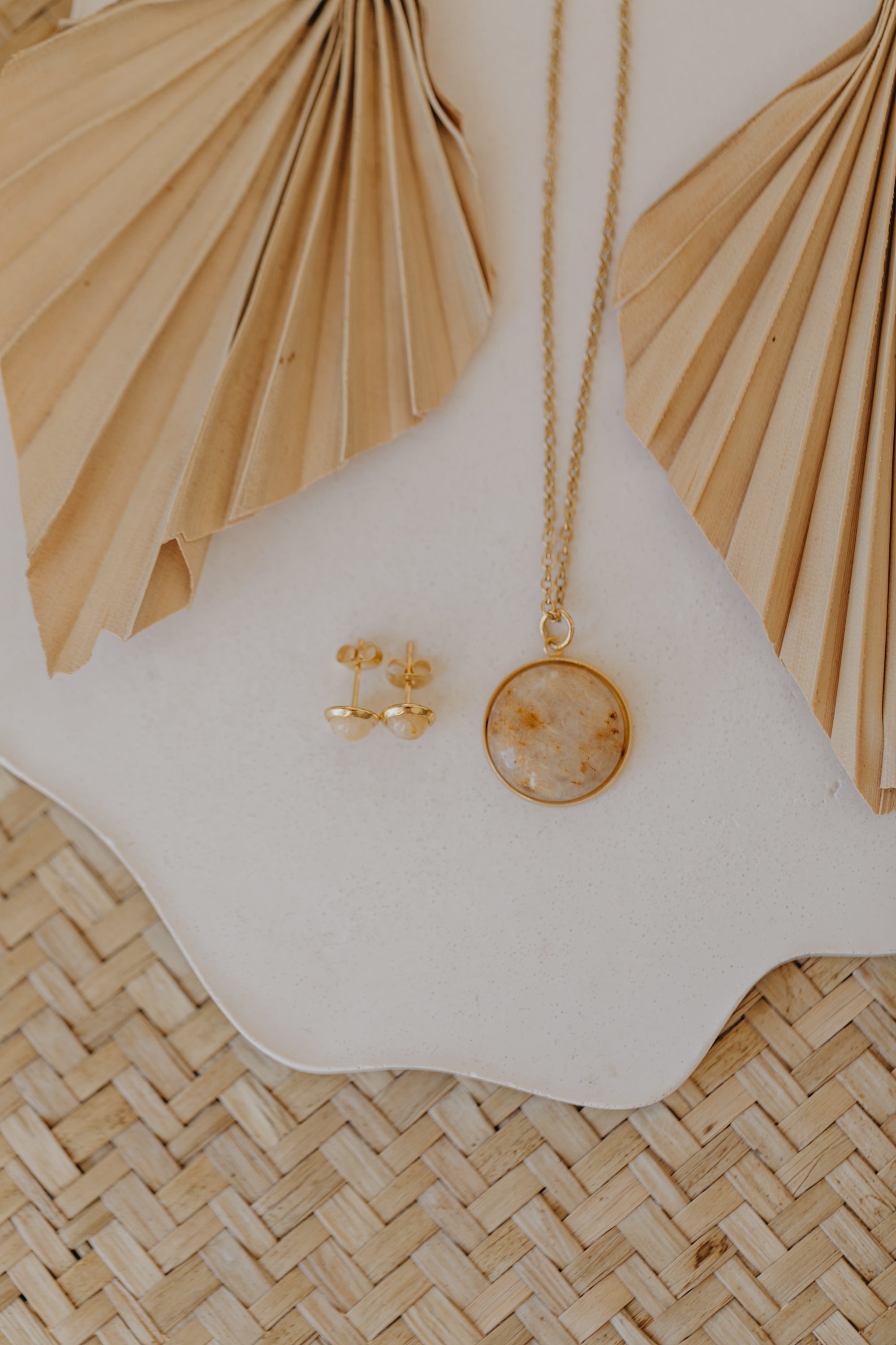 Schmuckset gelber Aventurin gold: 6 mm Ohrstecker & 20 mm Halskette