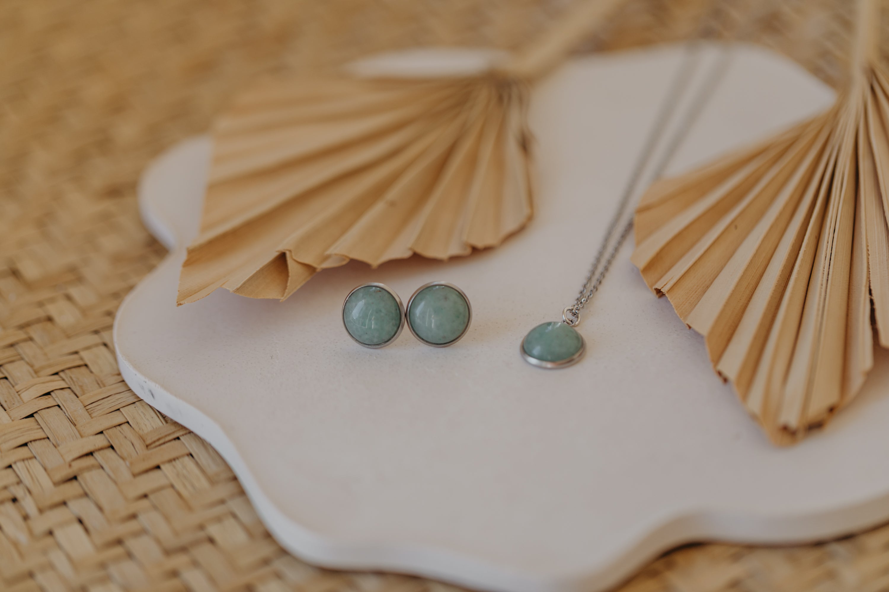Schmuckset grüner Aventurin silber: 12 mm Ohrstecker & 12 mm Halskette