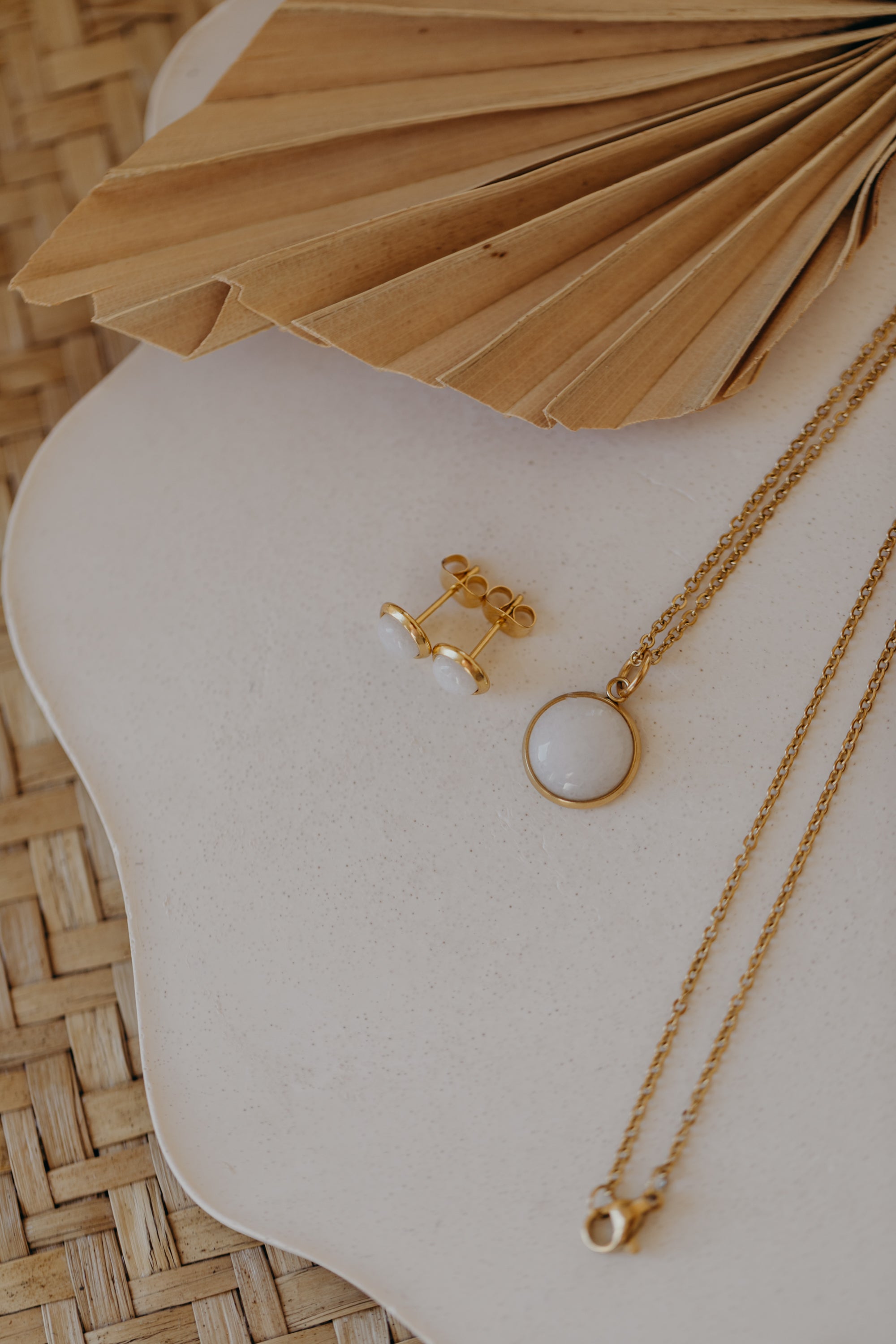 necklace with white jade gemstone