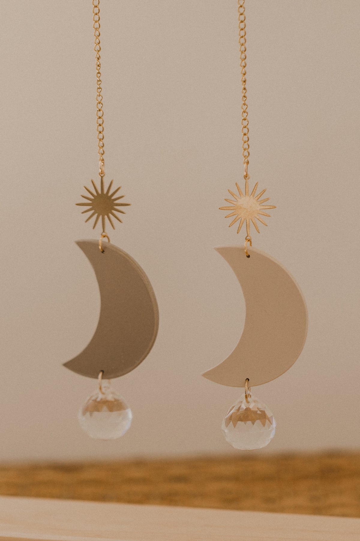 Sonnenfänger Mond aus Polymer Ton