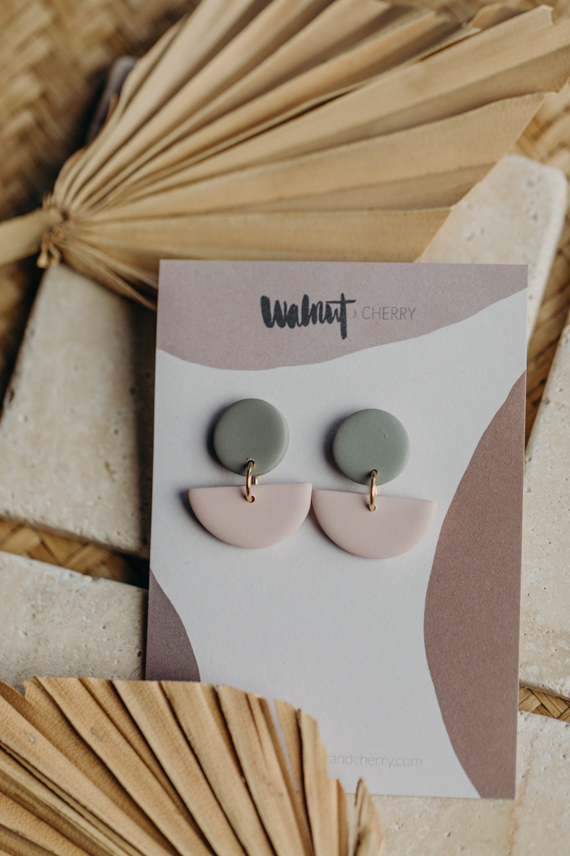 TAMARA - zweifarbige Polymer Ton Ohrringe in Mint und Helles Rosa