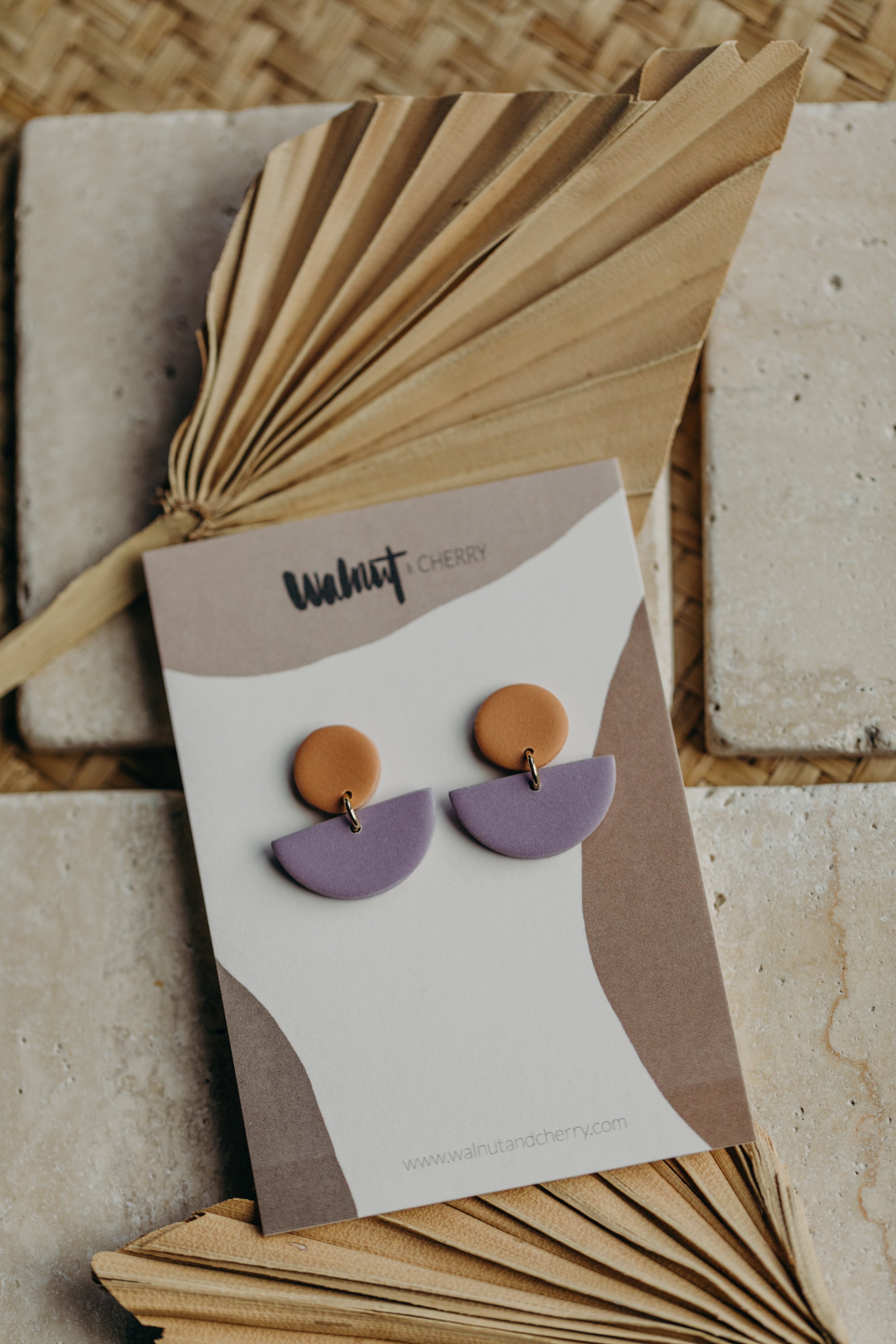 TAMARA - zweifarbige Polymer Ton Ohrringe in Softe Mandarine und Helles Lila