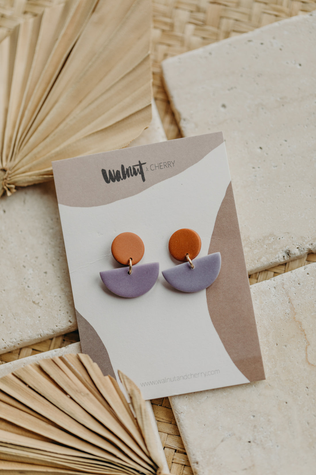 TAMARA - zweifarbige Polymer Ton Ohrringe in Zimt und Hellem Lila