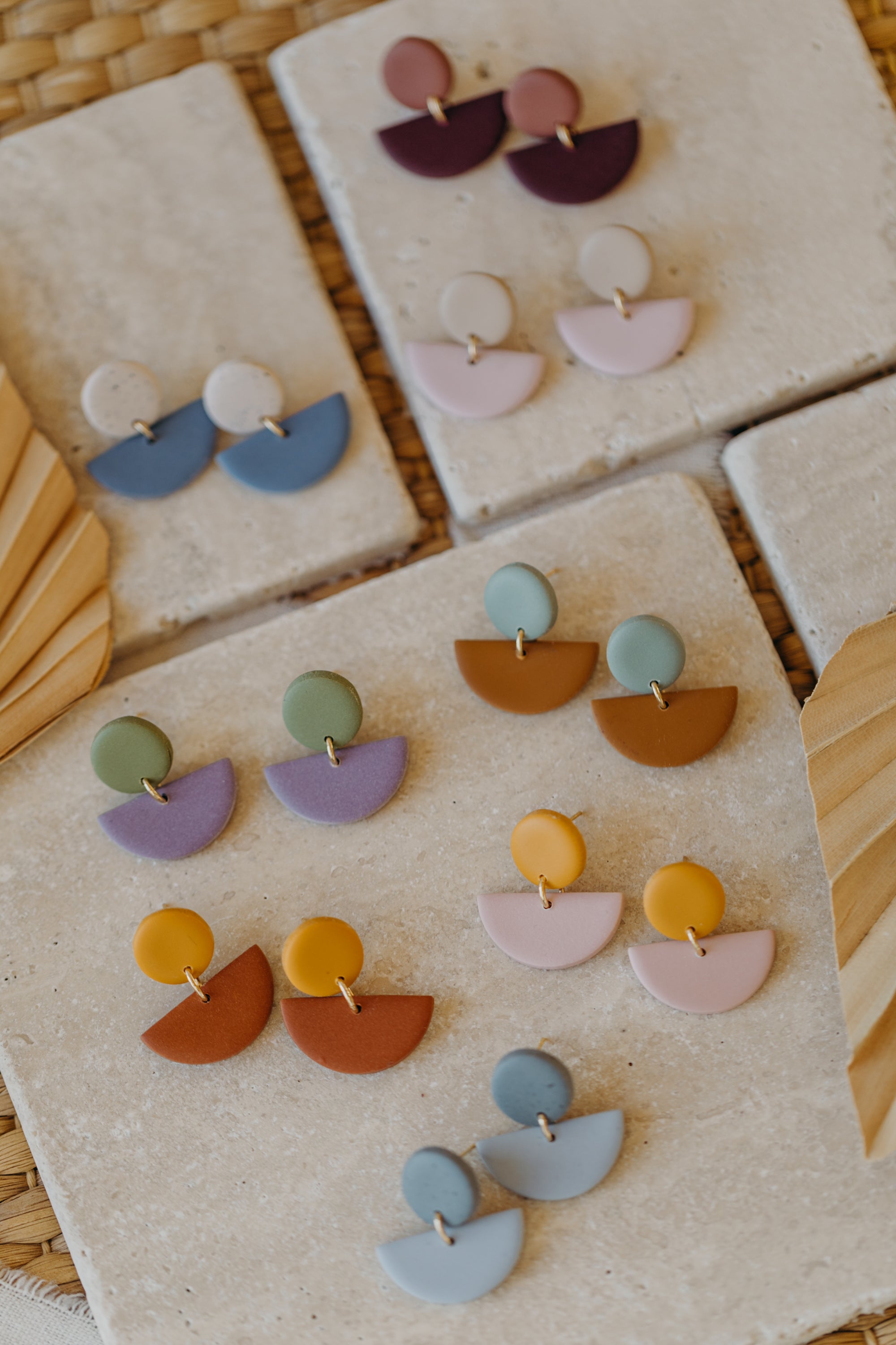 TAMARA - two-tone polymer clay earrings in mint and cognac