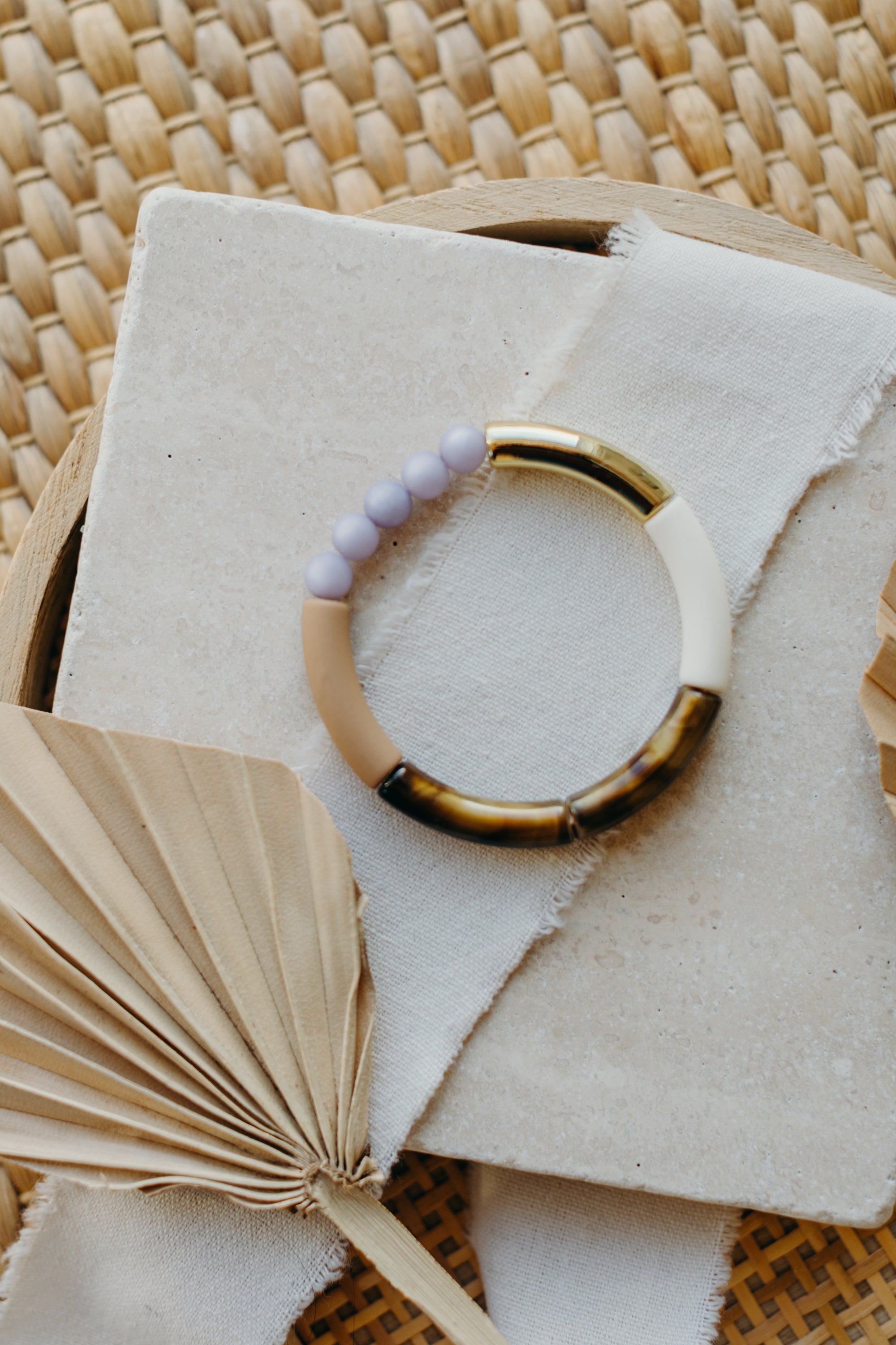 Perlenarmband 064 mit Tube Perlen in Gold, Braun und Lila