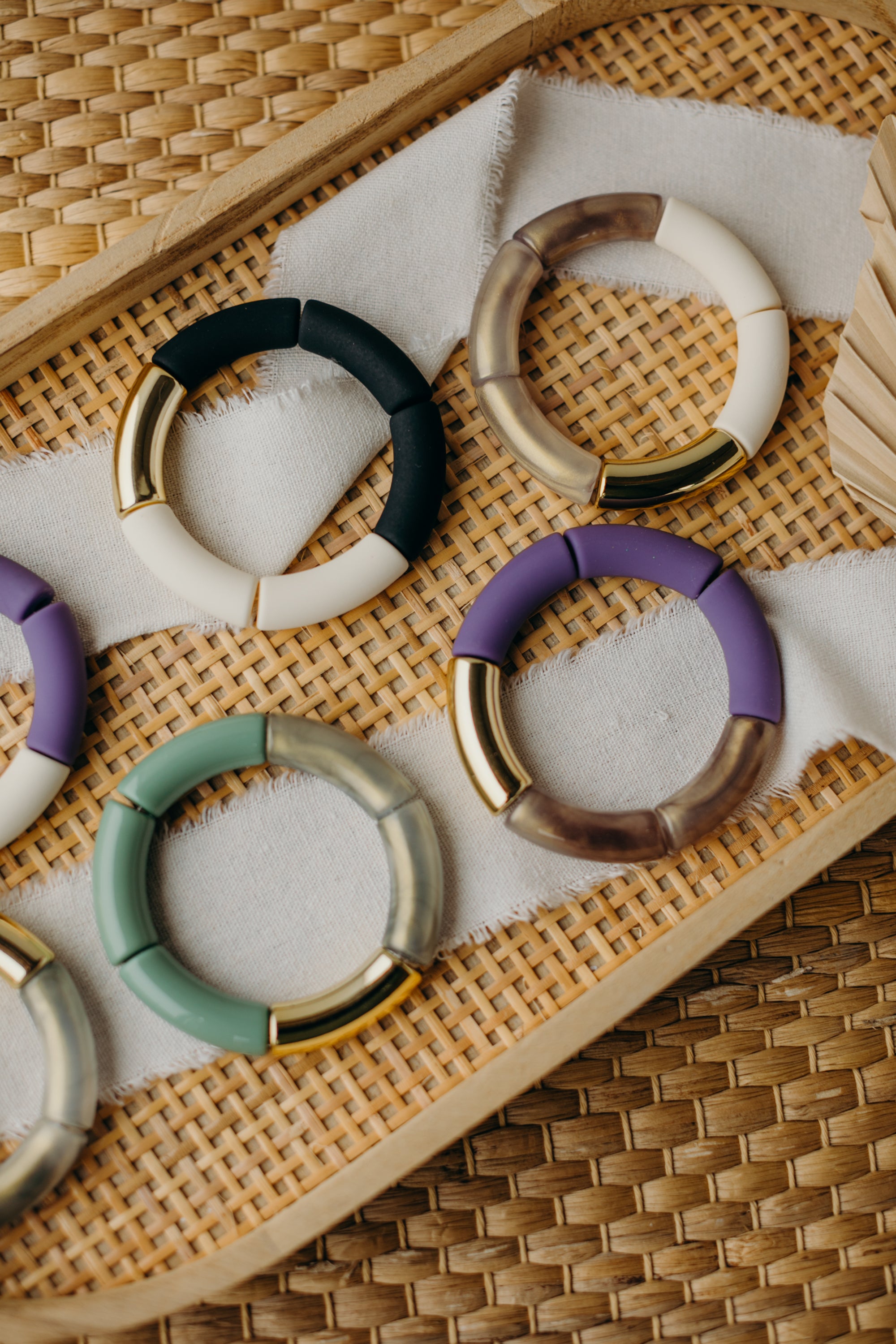 Perlenarmband 071 mit Tube Perlen in Gold, Grün-Glänzend und Grün