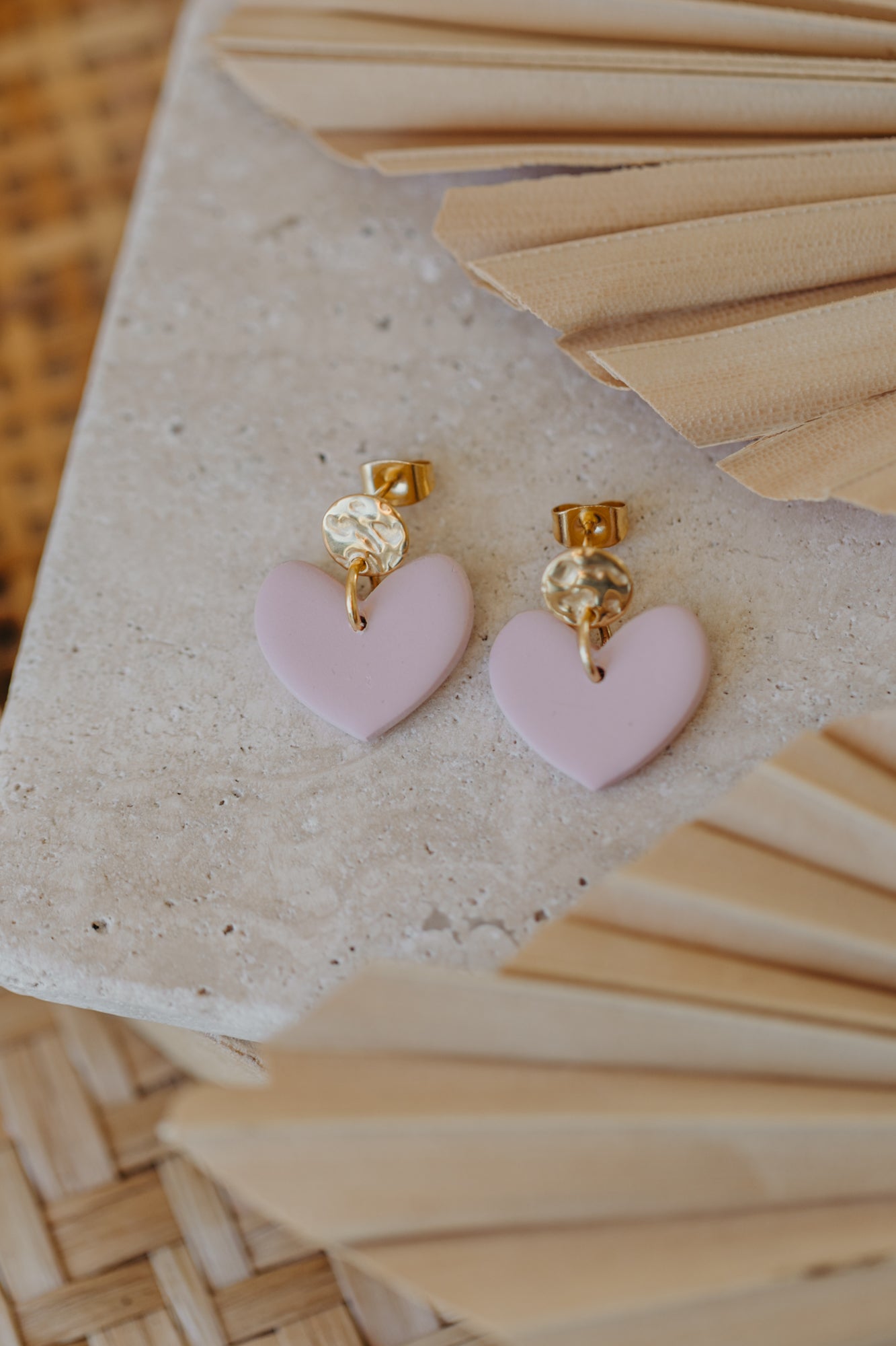 VALENTINA - pink heart earrings