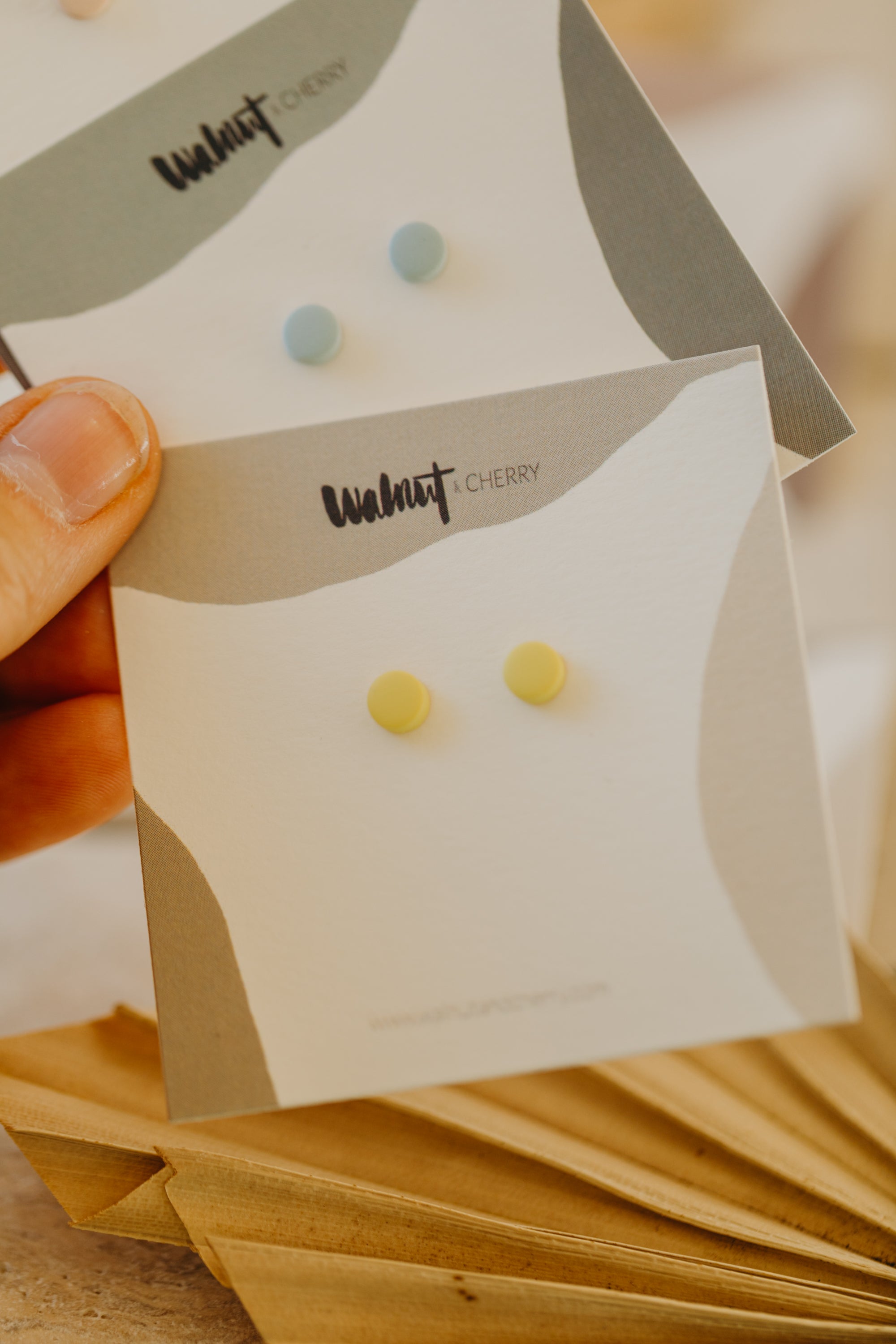 YUNA - small round earrings made of polymer clay in pastel colors