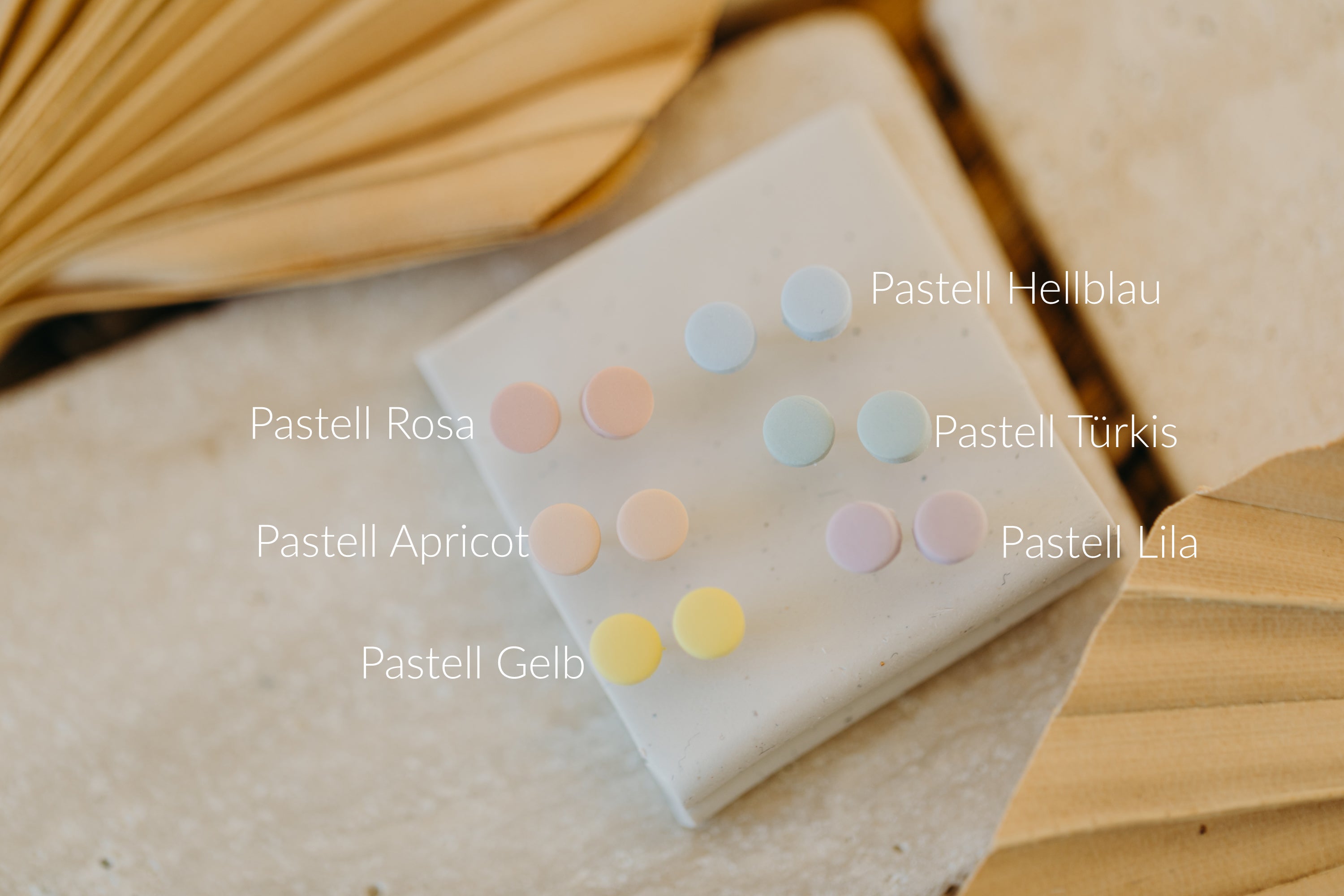 YUNA - small round earrings made of polymer clay in pastel colors