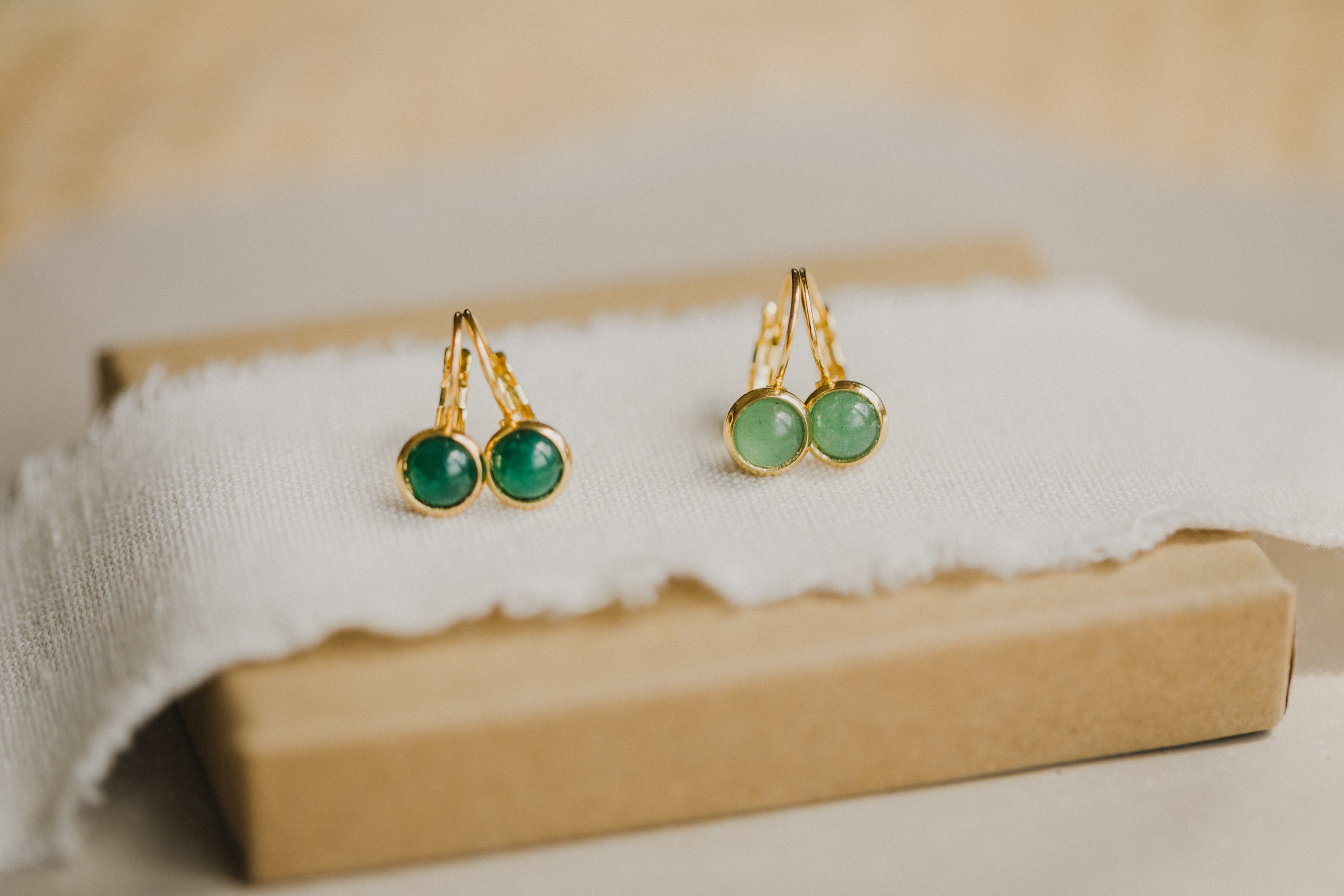 grüne Aventurin Edelstein Ohrhänger (6 mm)