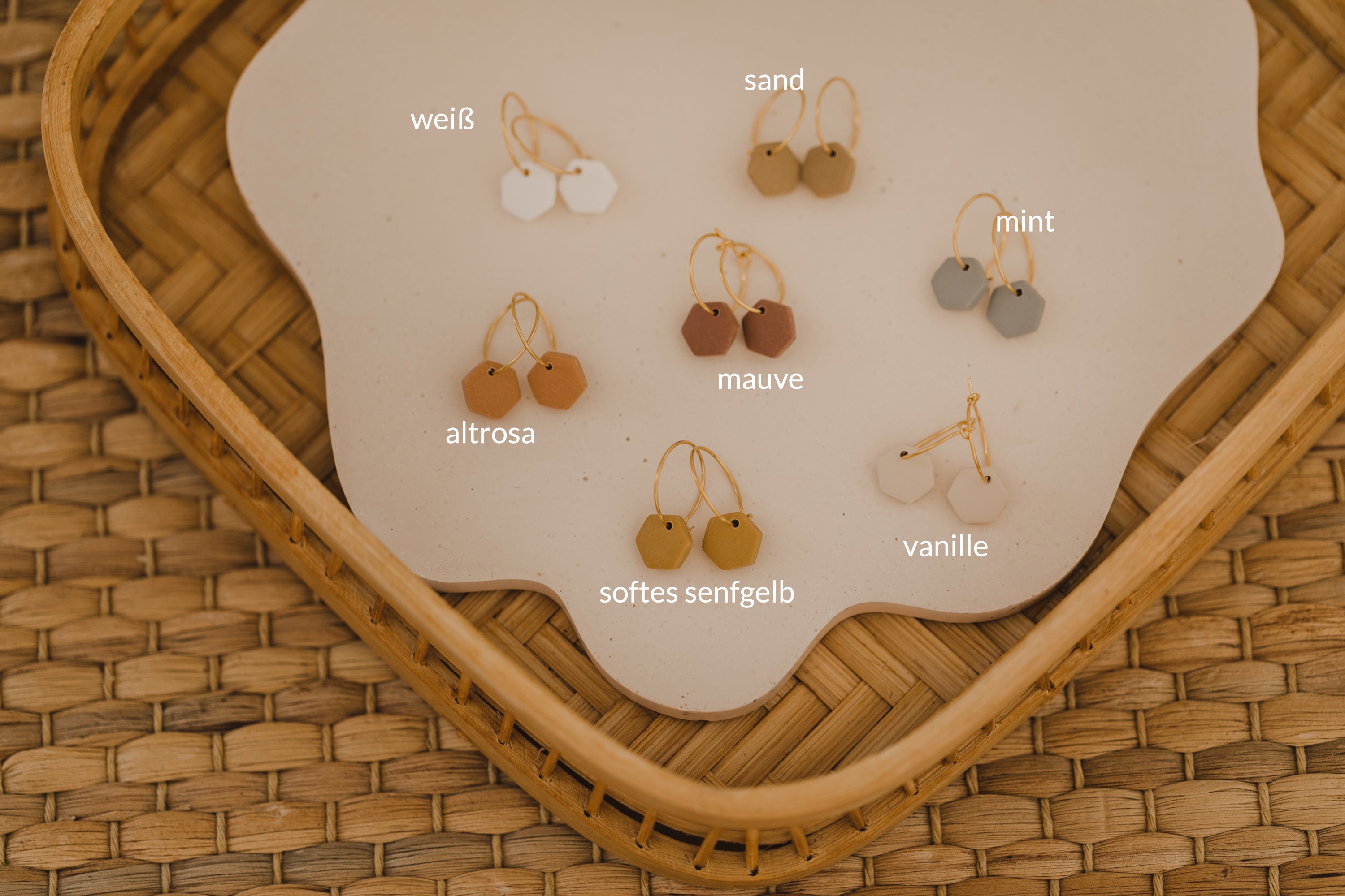 KLEA - kleine Creolen mit sechseckigem Polymer Ton Anhänger