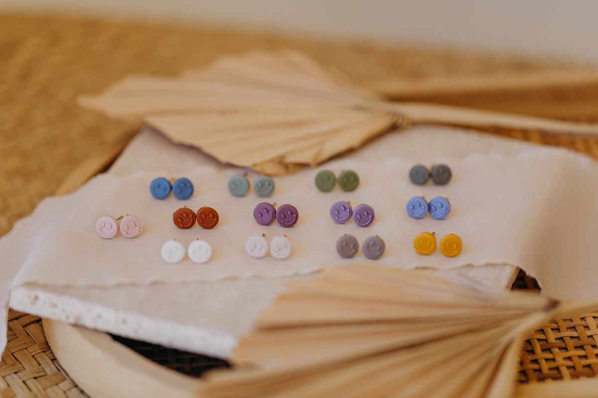 Smiley Polymer Ton Ohrringe