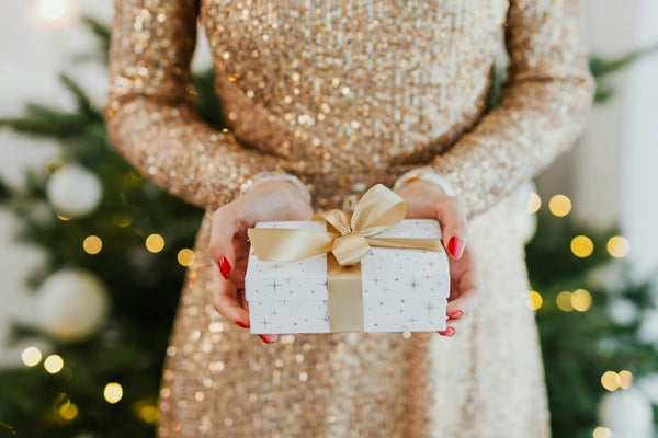 Liebevolle Weihnachtsgeschenke für die Frauen, die dir am Herzen liegen