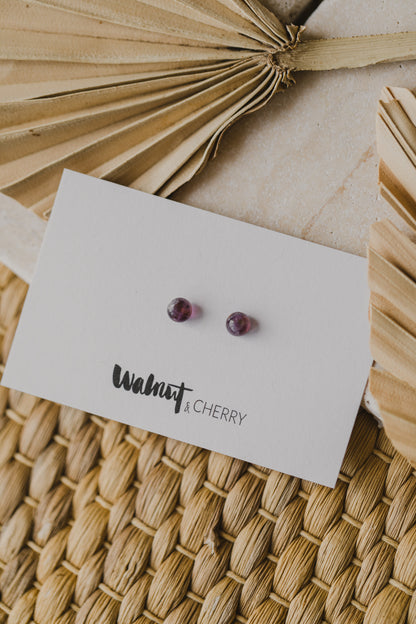 lila Amethyst Edelstein Ohrstecker (6 mm)