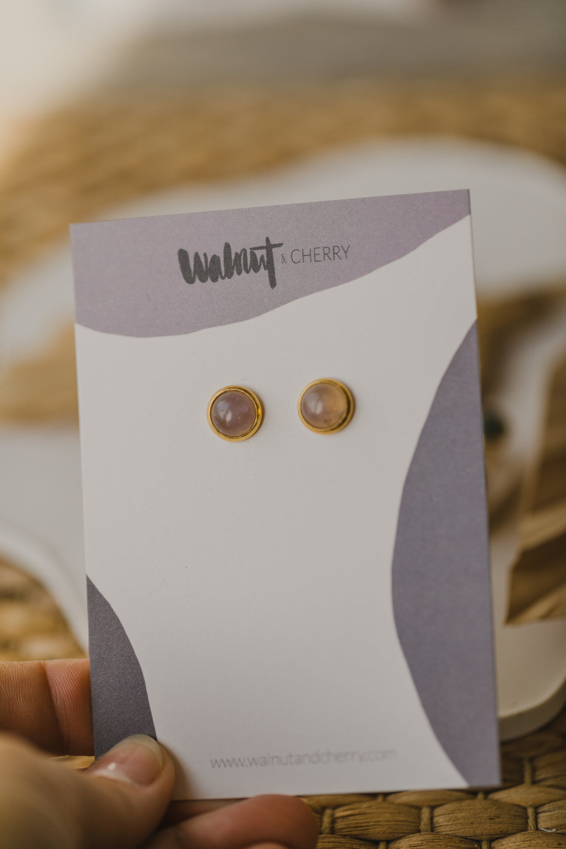 lila Amethyst Edelstein Ohrstecker (8 mm)