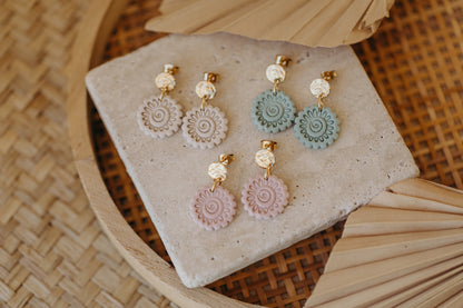 AINO - Boho Ohrringe mit Muster in Vanille