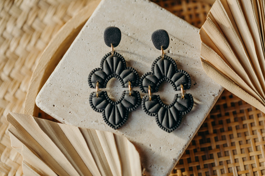 ALEXIS - large black statement earrings