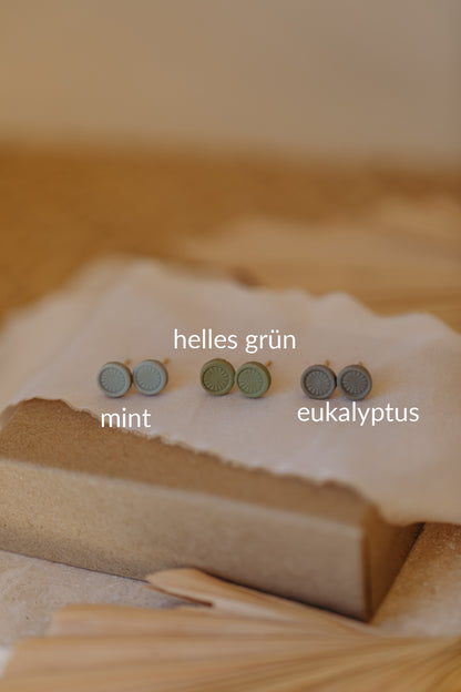 ALVA - kleine bunte Ohrstecker aus Polymer Ton