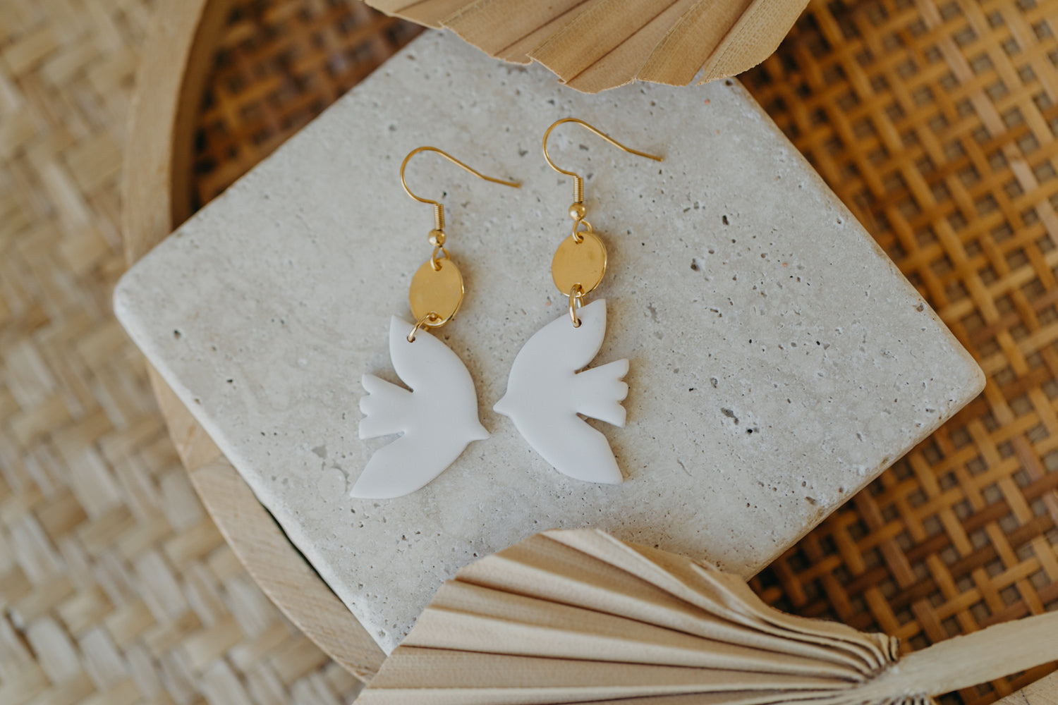 BIRDY - Vogel Ohrringe in cremeweiß