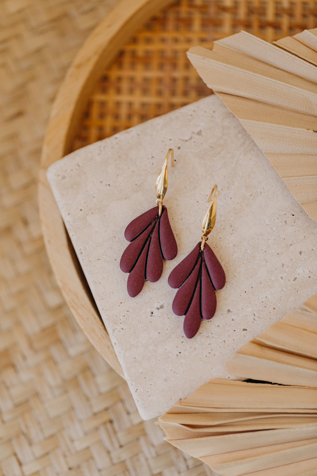 AVI - Polymer Ton Ohrringe in Merlot