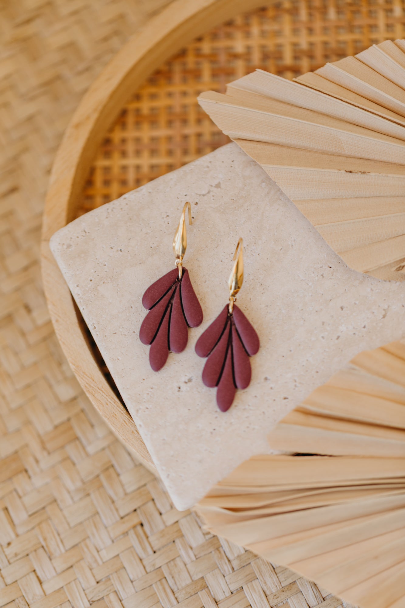 AVI - Polymer Ton Ohrringe in Merlot