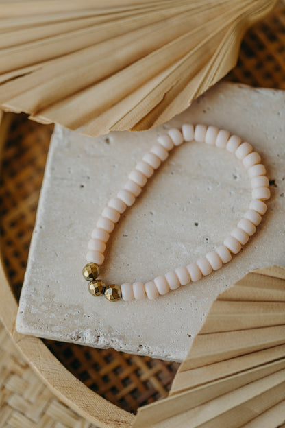 colorful glass bead bracelet