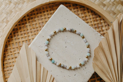 two-tone glass bead bracelet blue &amp;amp; cream