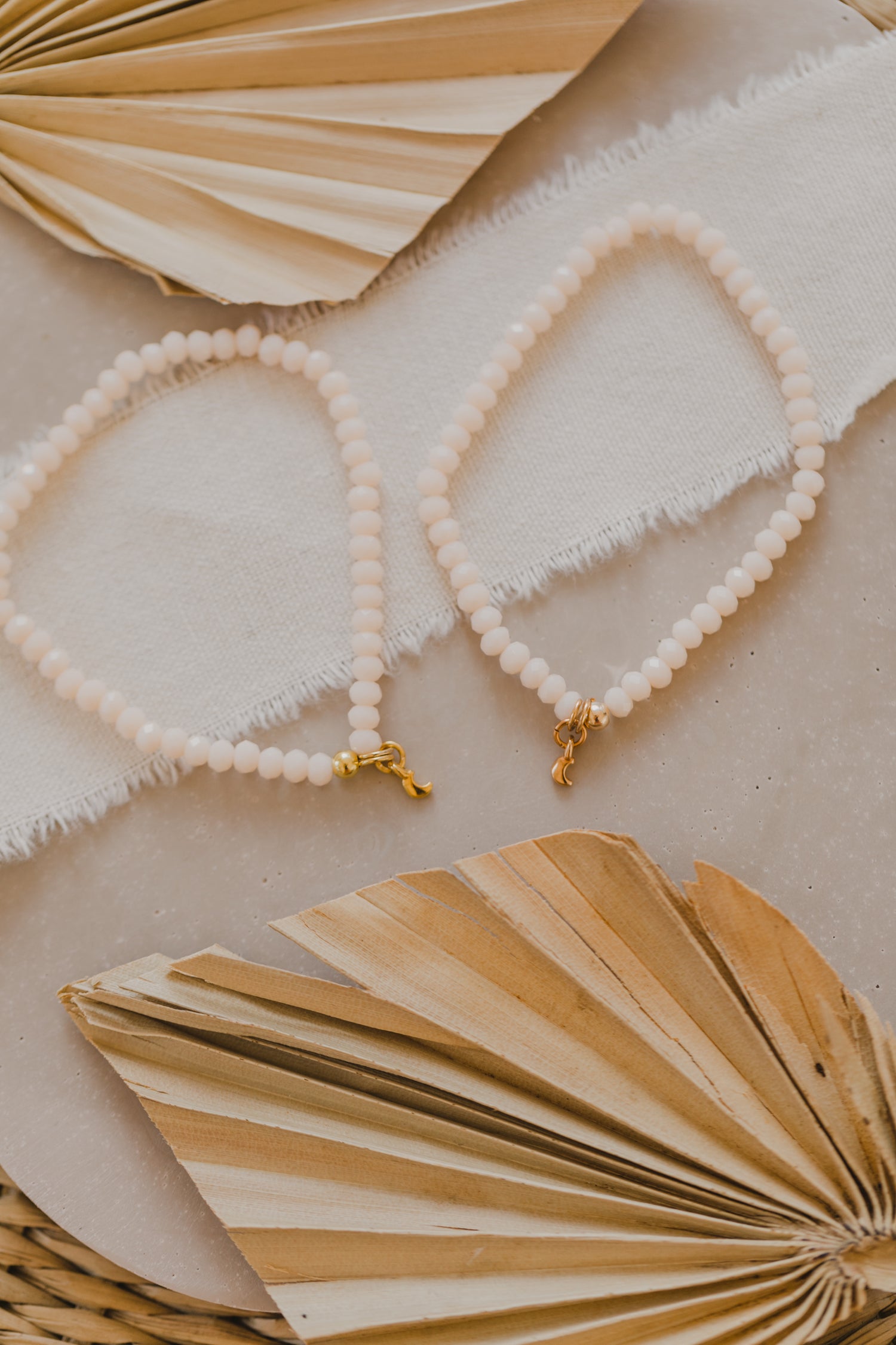 rosa Glasperlenarmband kleiner Mond