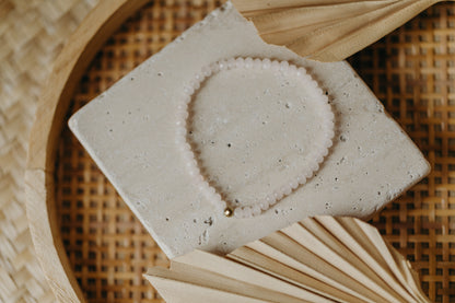 two-tone glass bead bracelet blue &amp;amp; cream