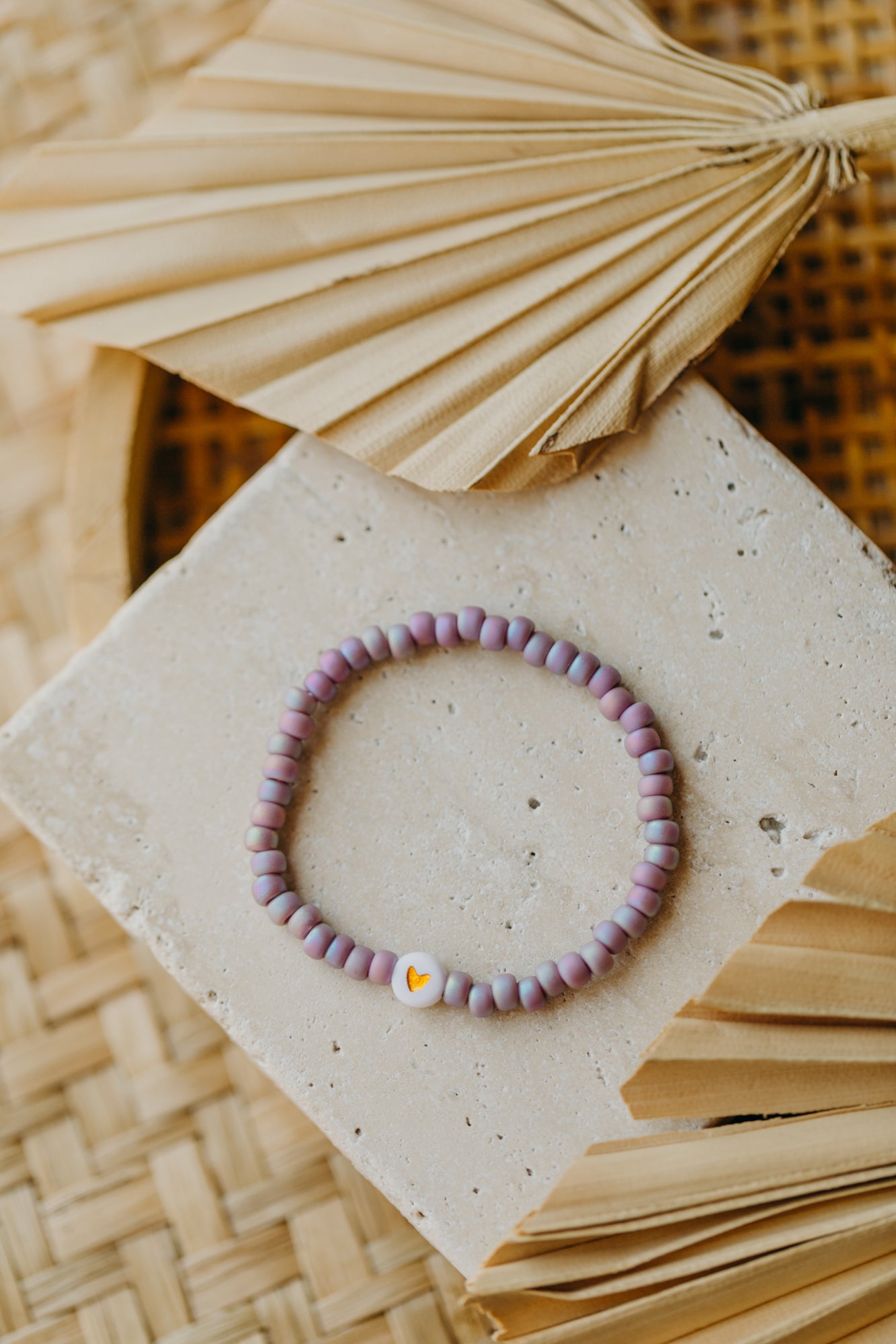 Herzperlen-Armband Lila für Kinder
