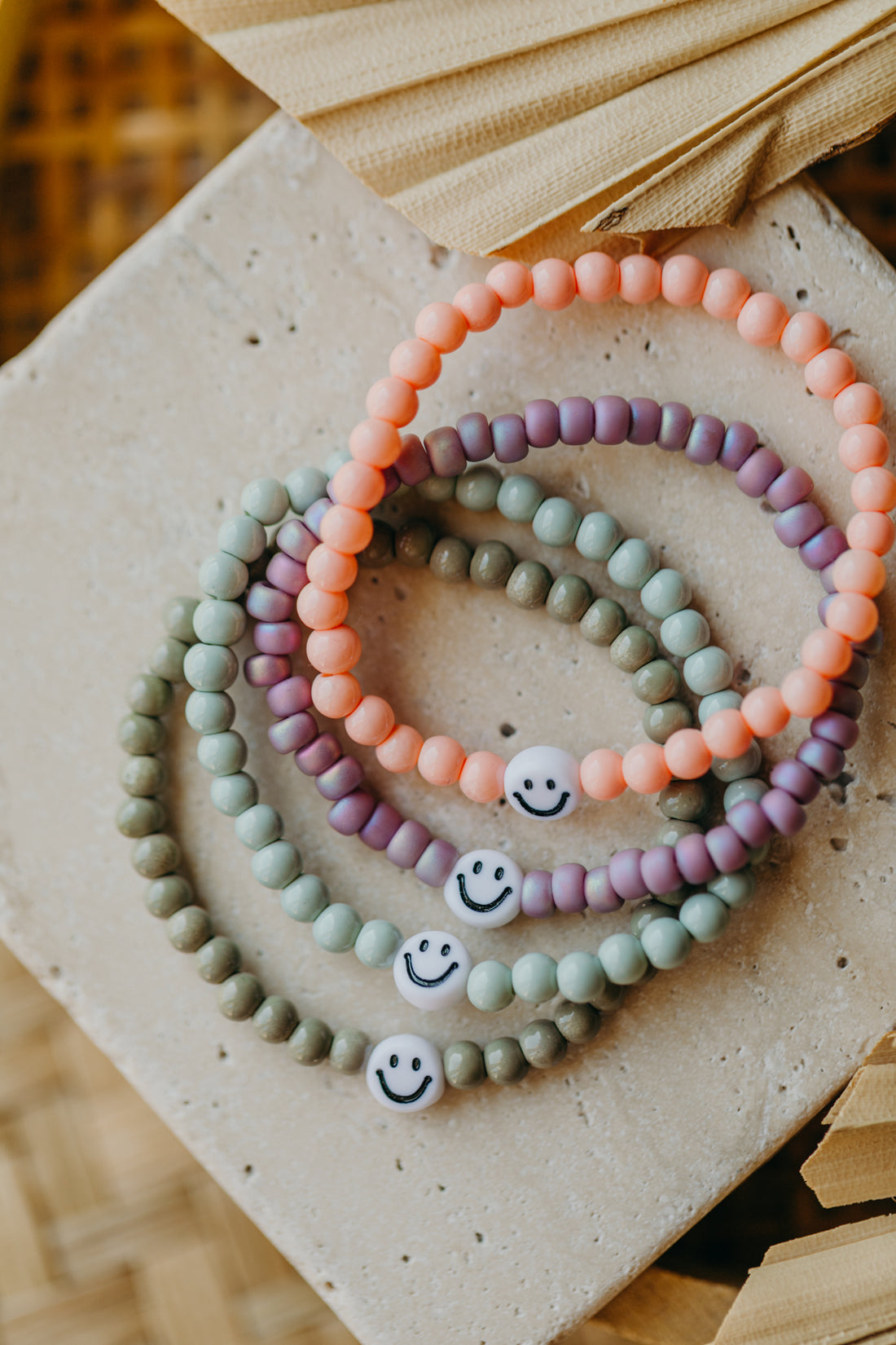 Smileyperlen-Armband Mint für Kinder