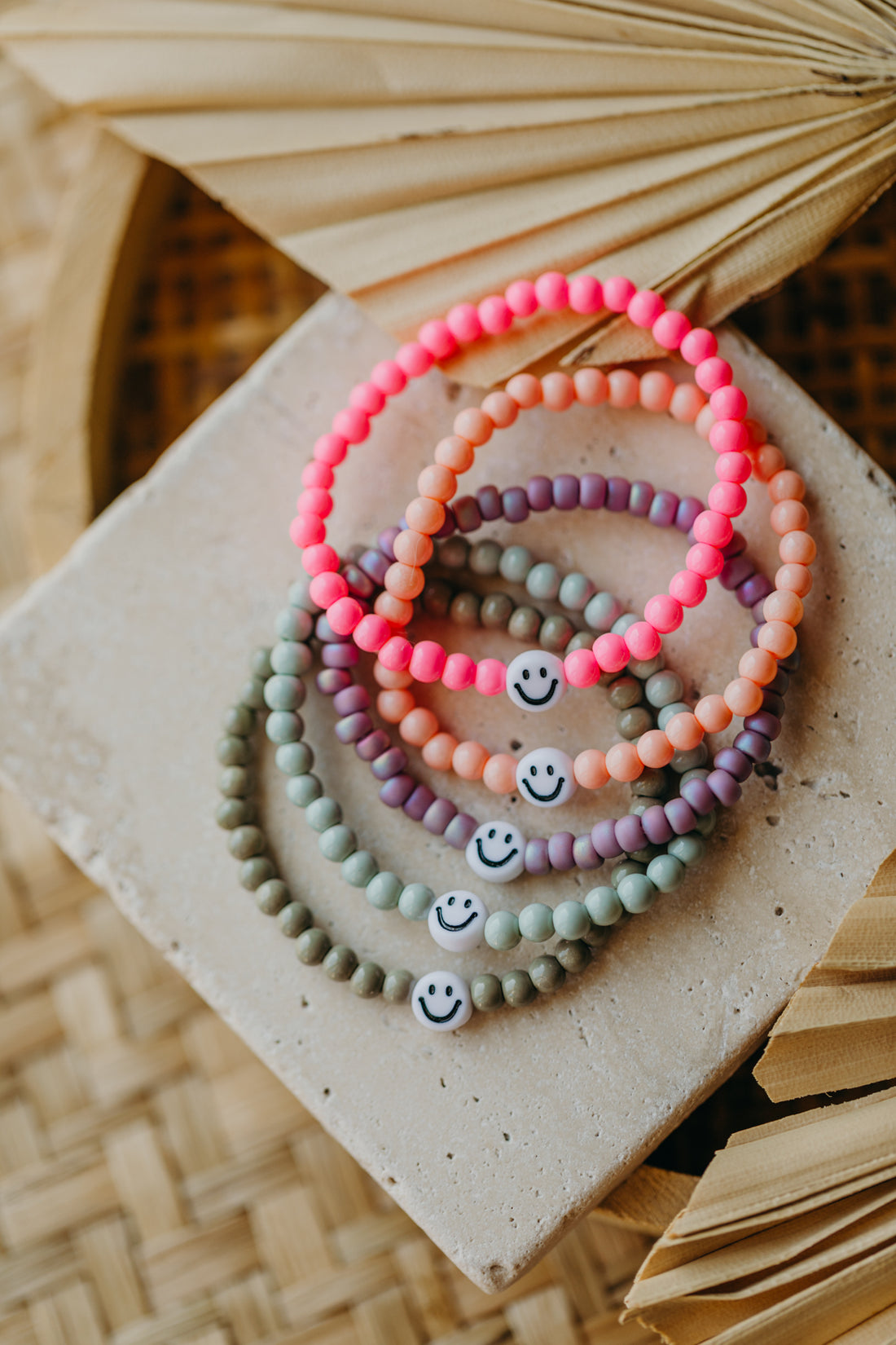 Smileyperlen-Armband Pink für Kinder
