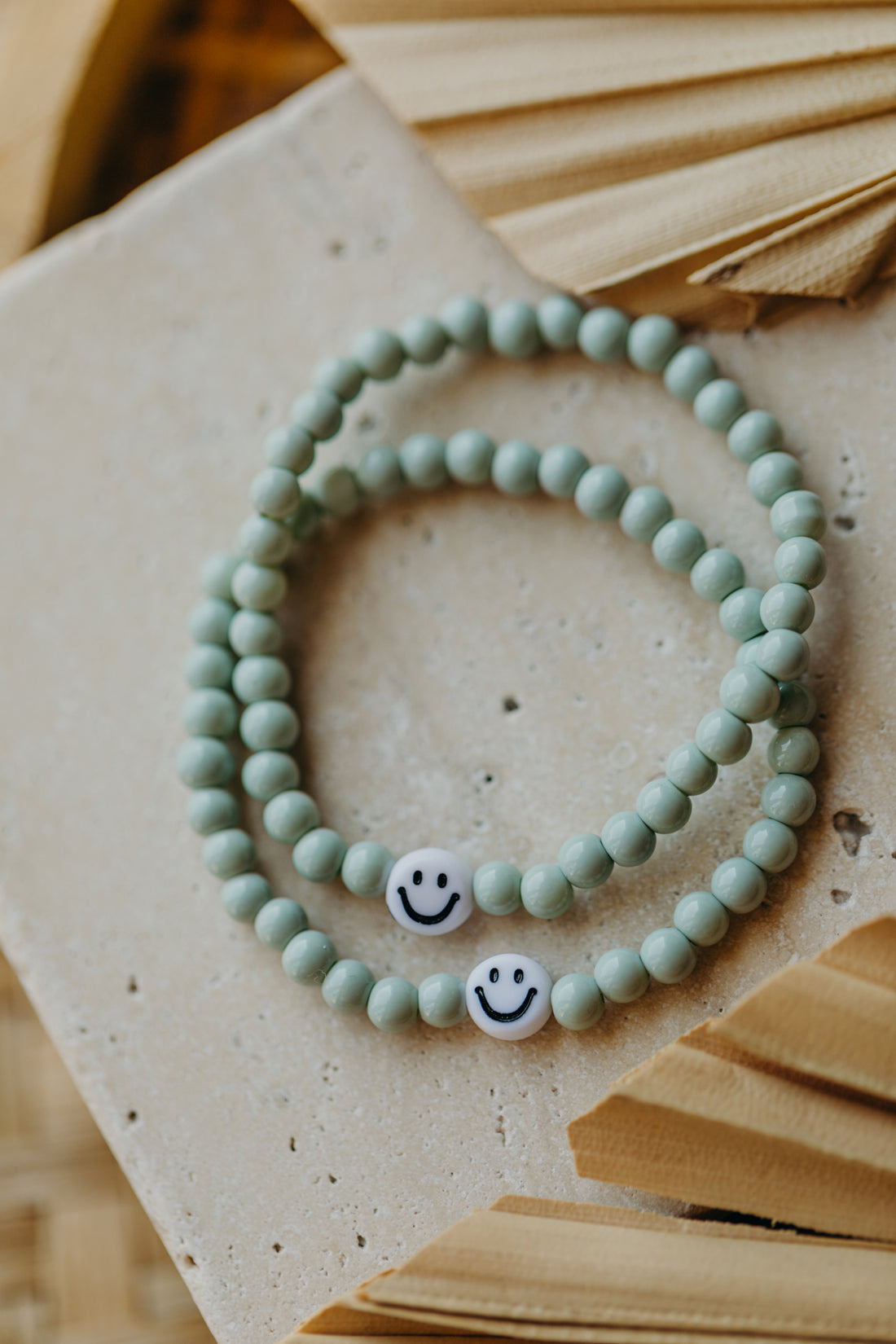 Smileyperlen-Armband Mint für Kinder
