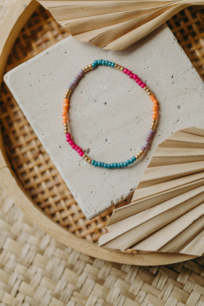 two-tone glass bead bracelet blue &amp;amp; cream