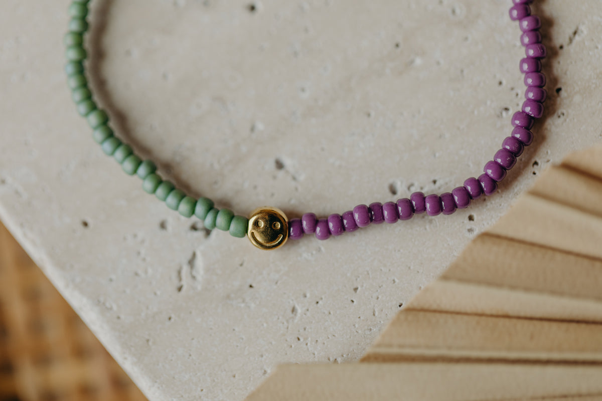 SMILEY - zweifarbiges Armband mit Miyuki Glasperlen - lila &amp; grün