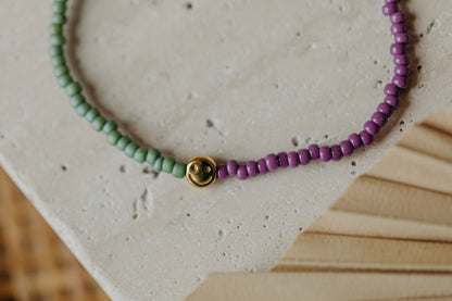 SMILEY - zweifarbiges Armband mit Miyuki Glasperlen - lila &amp; grün