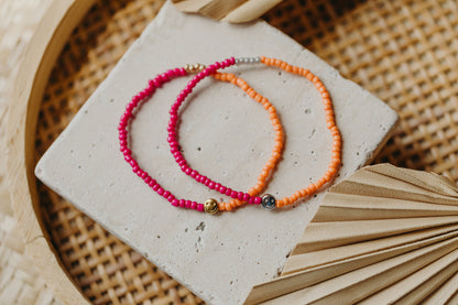 two-tone glass bead bracelet blue &amp;amp; cream