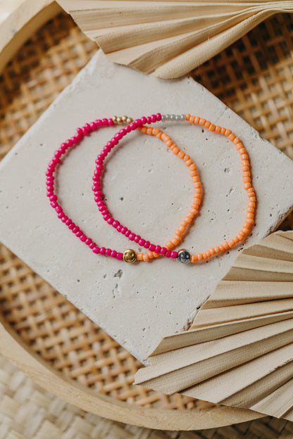 two-tone glass bead bracelet blue &amp;amp; cream