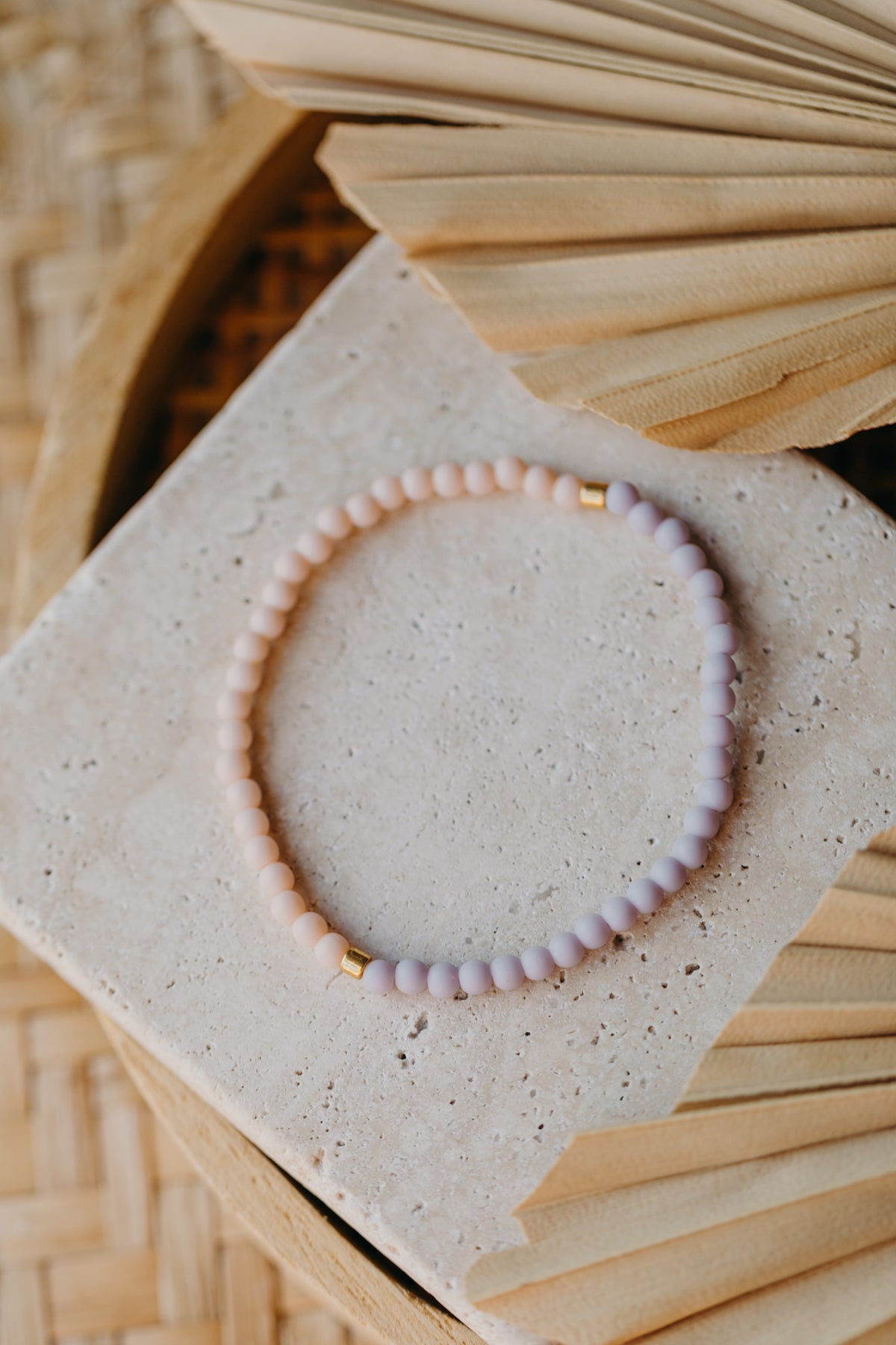 Glasperlenarmband apricot - helles lila
