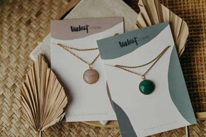 Necklace with large green aventurine gemstone