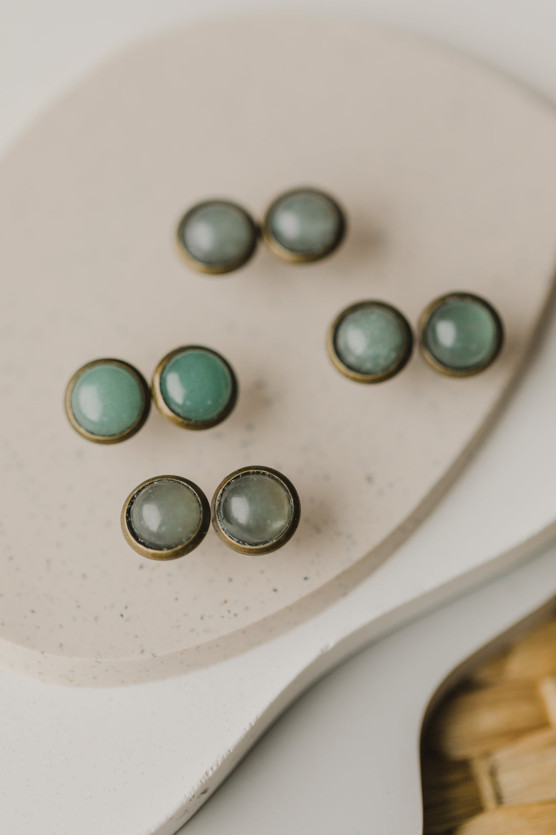 grüne Aventurin Edelstein Ohrstecker (8 mm)