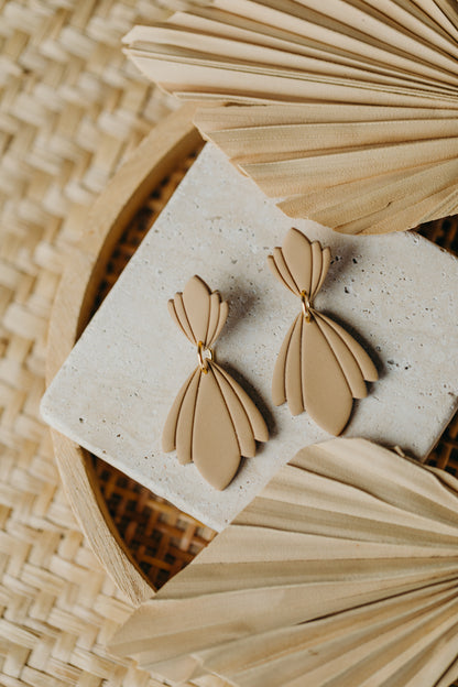 CHARLOTTE - large sand-colored statement earrings