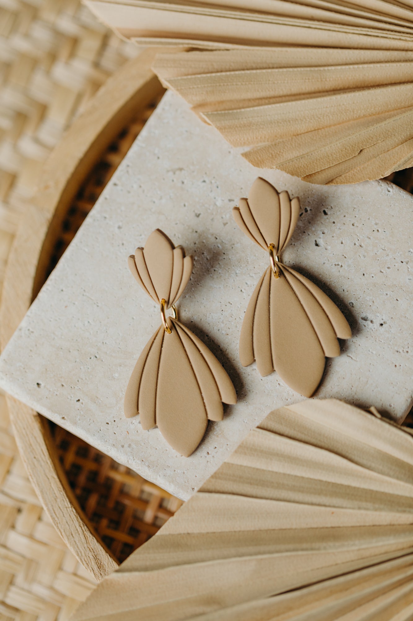 CHARLOTTE - large sand-colored statement earrings