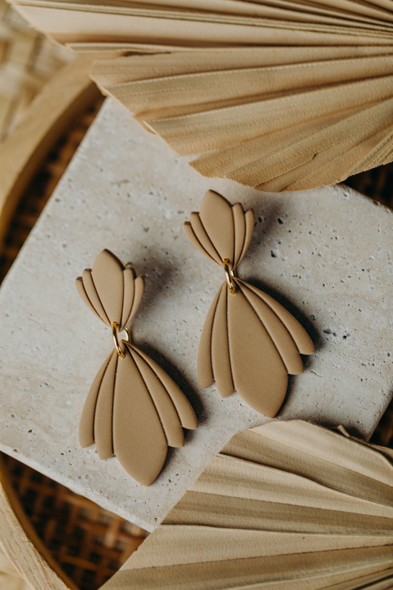 CHARLOTTE - large sand-colored statement earrings