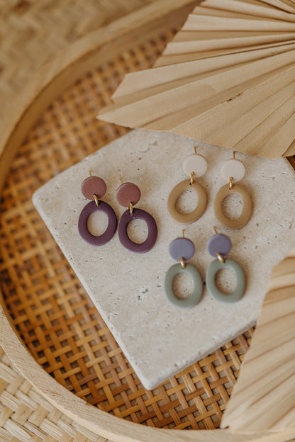 CELESTE - zweifarbige ovale Polymer Ton Ohrringe mauve-aubergine